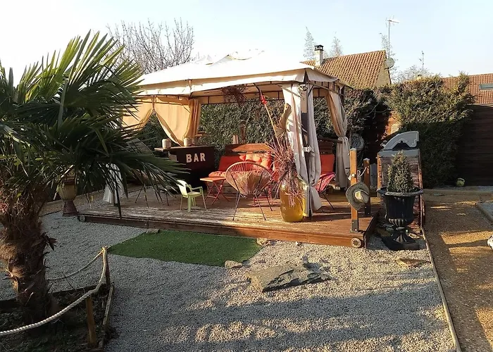 Logement Maison Jardin Est Parking